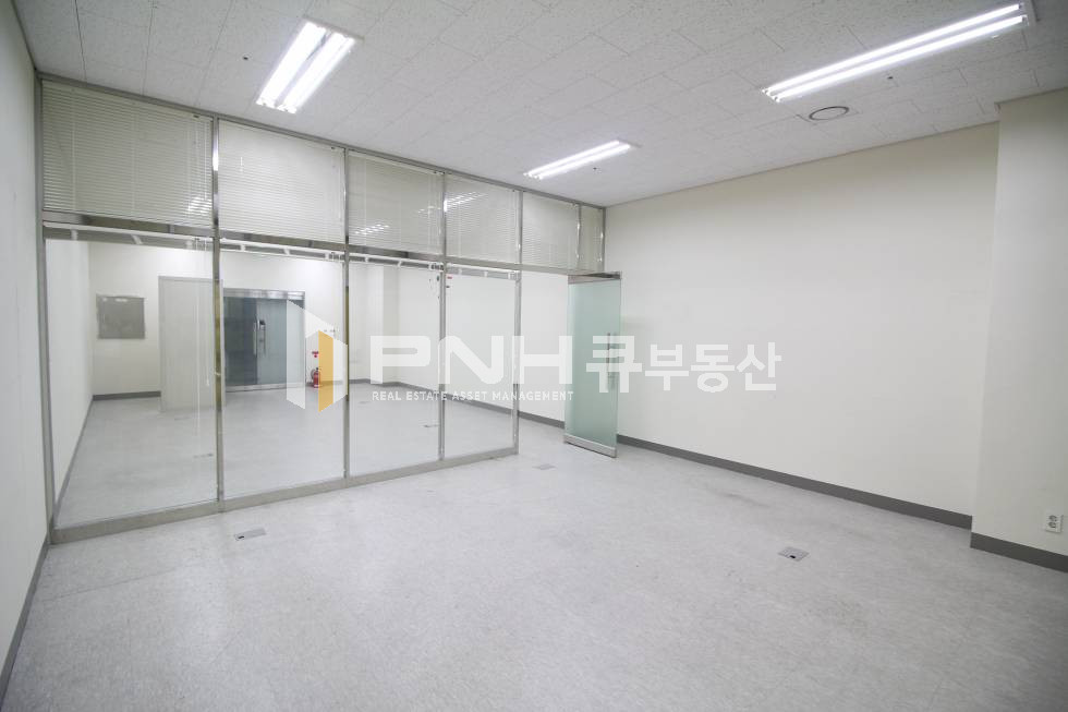 경기 안양동안구 관양동 전용20평 룸1 내부 깔끔한구조 사무실 월세 매물번호 10335 사진 6