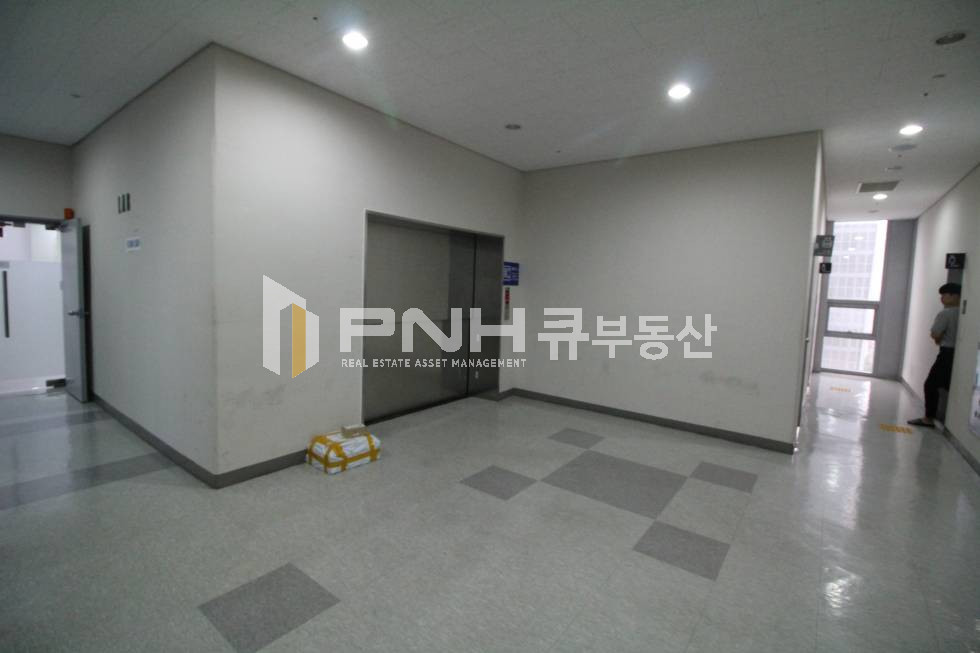 경기 안양동안구 관양동 전용20평 룸1 내부 깔끔한구조 사무실 월세 매물번호 10335 사진 9