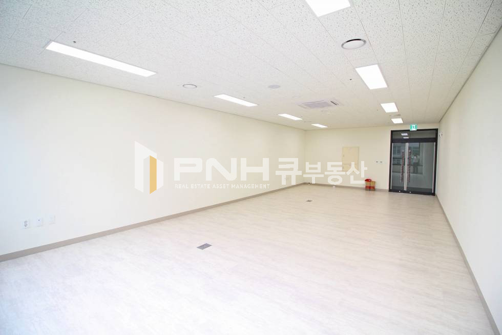 경기 안양동안구 관양동 안양금융센터 전용18평 신축사무실 월세 매물번호 10337 사진 4