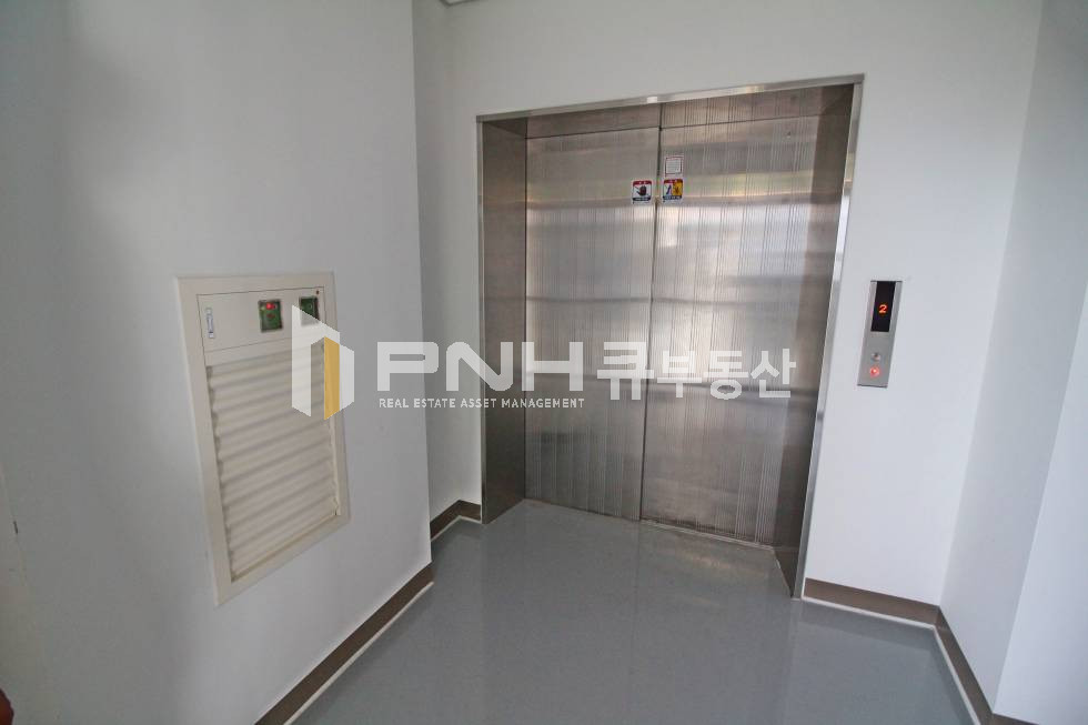 경기 안양만안구 석수동 광명역 전용360평 사옥 내 대형사무실 월세 매물번호 10339 사진 7