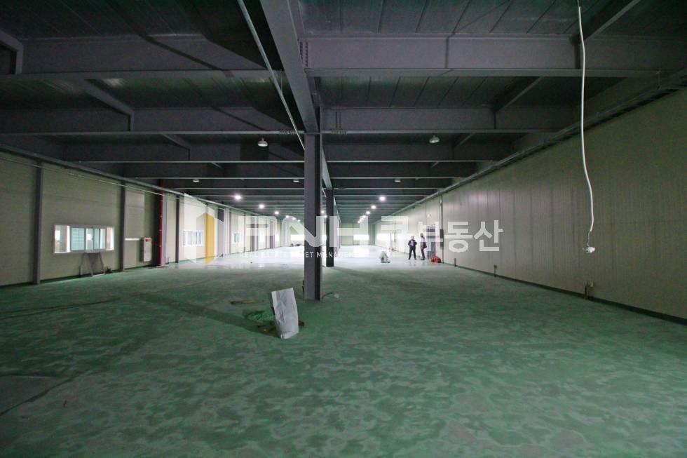 경기 군포시 당정동 군포역 공장 전용297평 깔끔한 공장임대 월세 매물번호 10356 사진 1