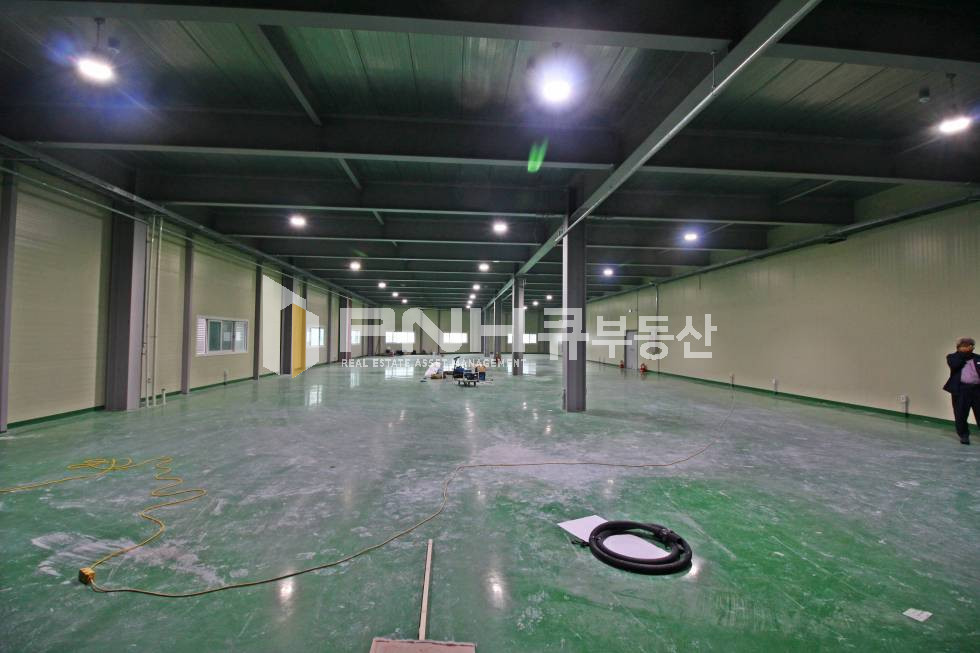 경기 군포시 당정동 군포역 공장 전용297평 깔끔한 공장임대 월세 매물번호 10356 사진 3