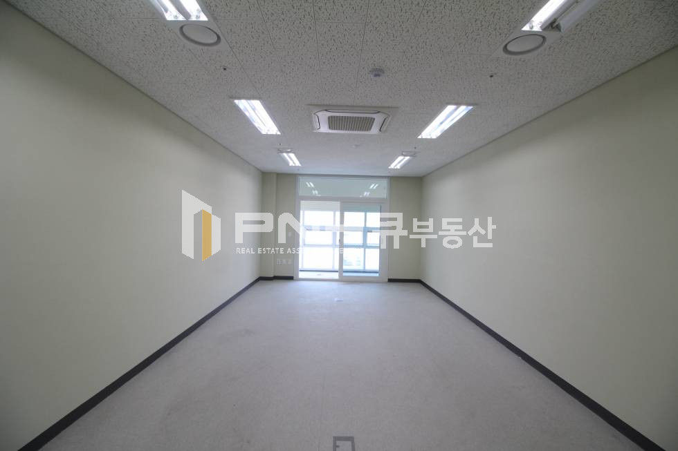 경기 안양동안구 관양동 평촌하이필드 10평 업무지원 소형사무실 월세 매물번호 10366 사진 1