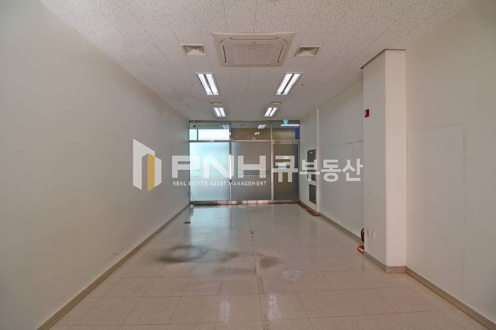 경기 안양동안구 관양동 전용17평 룸1 깔끔한구조 남향사무실 월세 매물번호 10371 사진 4