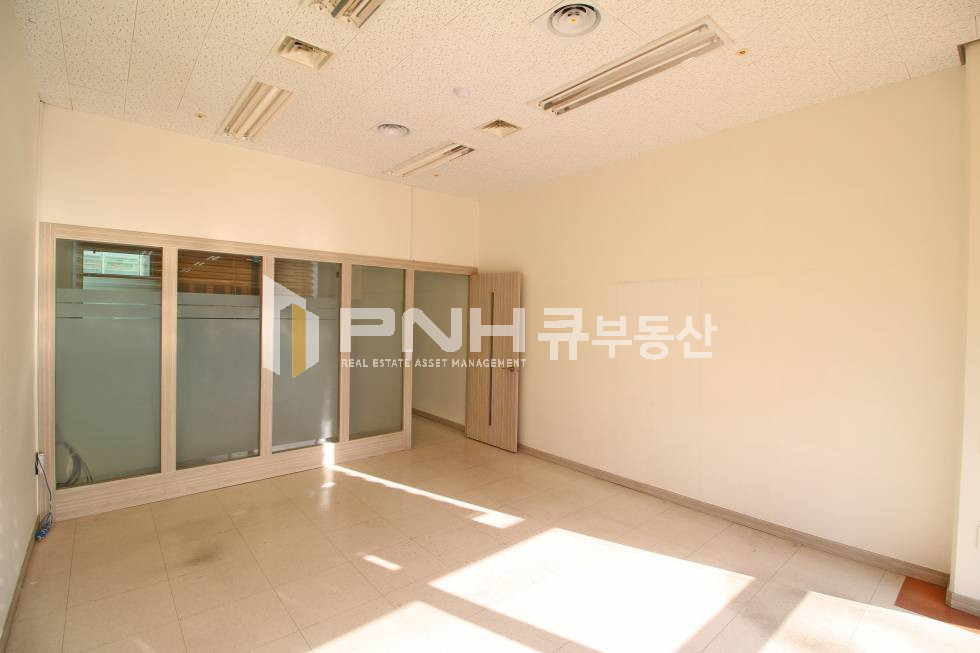 경기 안양동안구 관양동 전용17평 룸1 깔끔한구조 남향사무실 월세 매물번호 10371 사진 7