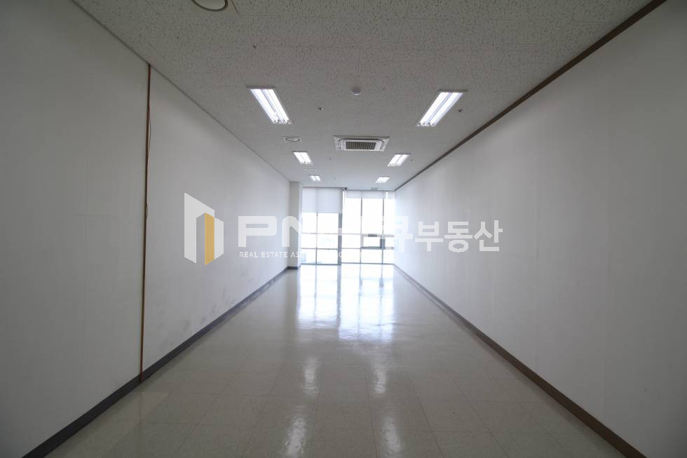 경기 안양동안구 관양동 평촌대로변 전용15평 추천 사무실 월세 매물번호 10373 사진 1