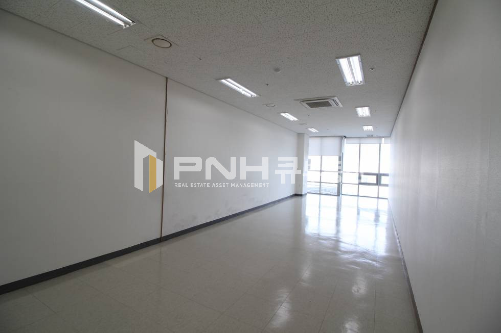 경기 안양동안구 관양동 평촌대로변 전용15평 추천 사무실 월세 매물번호 10373 사진 2