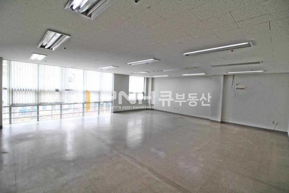 경기 안양동안구 관양동 법무,세무 사무실 전용18평 평촌역 역세권 월세 매물번호 10400 사진 6
