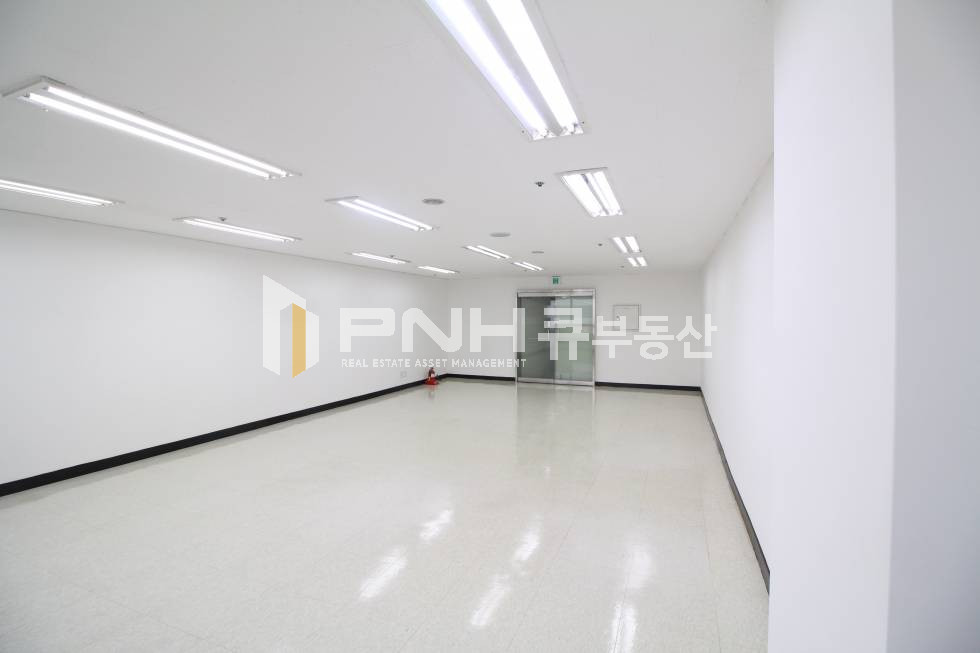 경기 안양동안구 비산동 범계역 초역세권 전용 약20평 대로변 사무실 월세 매물번호 10406 사진 6