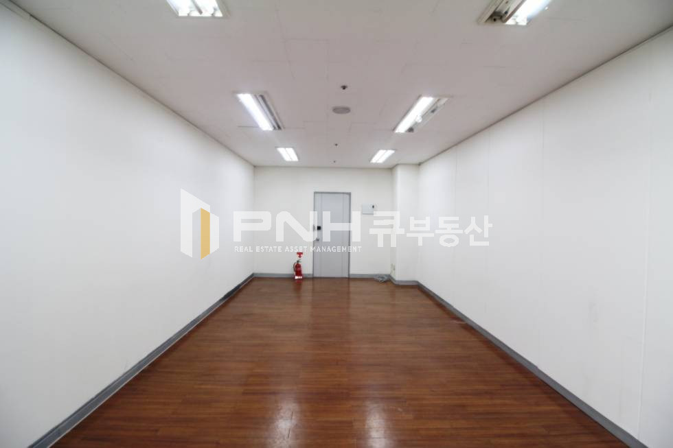 경기 안양동안구 비산동 범계역 초역세권 전용10평 소형 스타트업 추천사무실 월세 매물번호 10430 사진 5