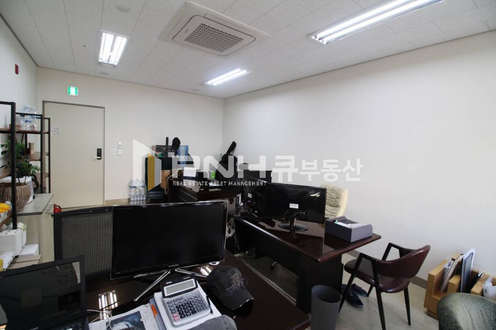 경기 안양동안구 관양동 평촌역 초역세권 8.5평 소형 스타트업 추천사무실 월세 매물번호 10433 사진 5