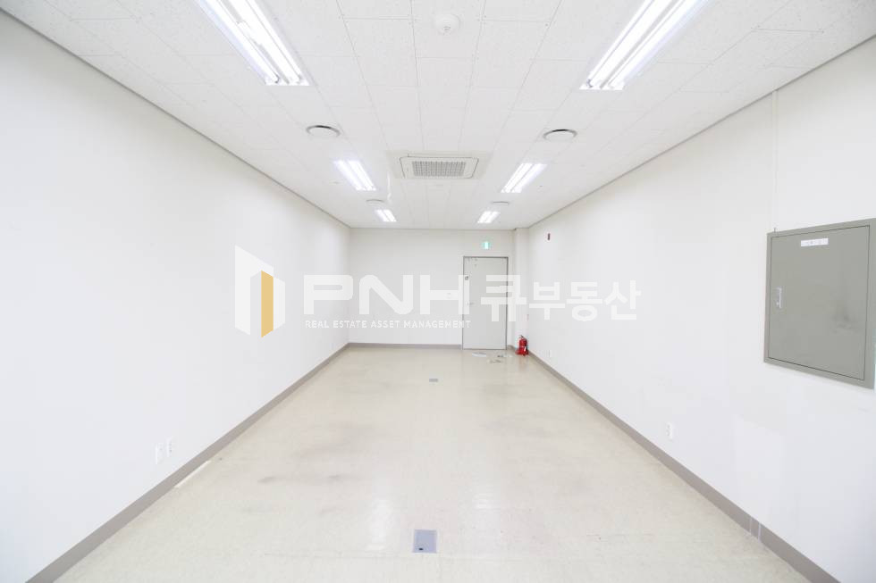 경기 안양동안구 관양동 평촌역 초역세권 12.5평 소형 스타트업 추천사무실 월세 매물번호 10434 사진 5