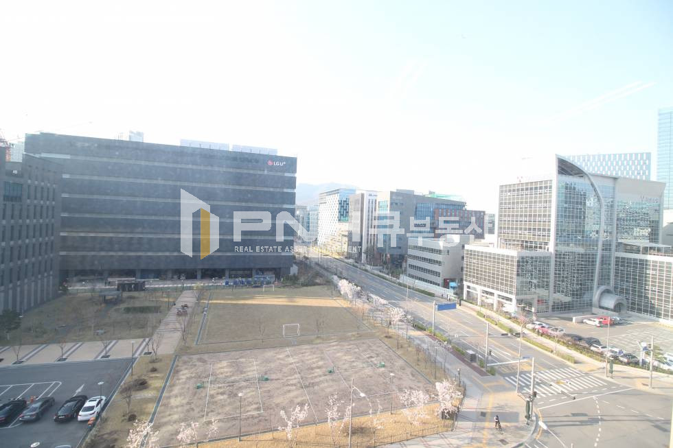 경기 안양동안구 관양동 평촌역 초역세권 12.5평 소형 스타트업 추천사무실 월세 매물번호 10434 사진 7