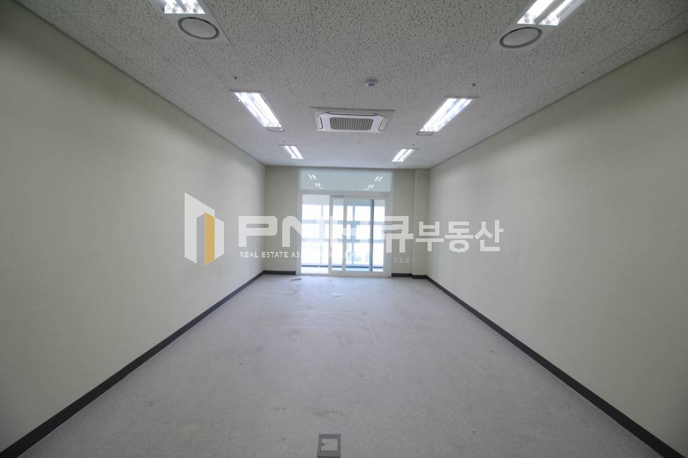 경기 안양동안구 관양동 평촌하이필드 업무지원 전용11평 소형 스타트업사무실 추천 월세 매물번호 10391 사진 1