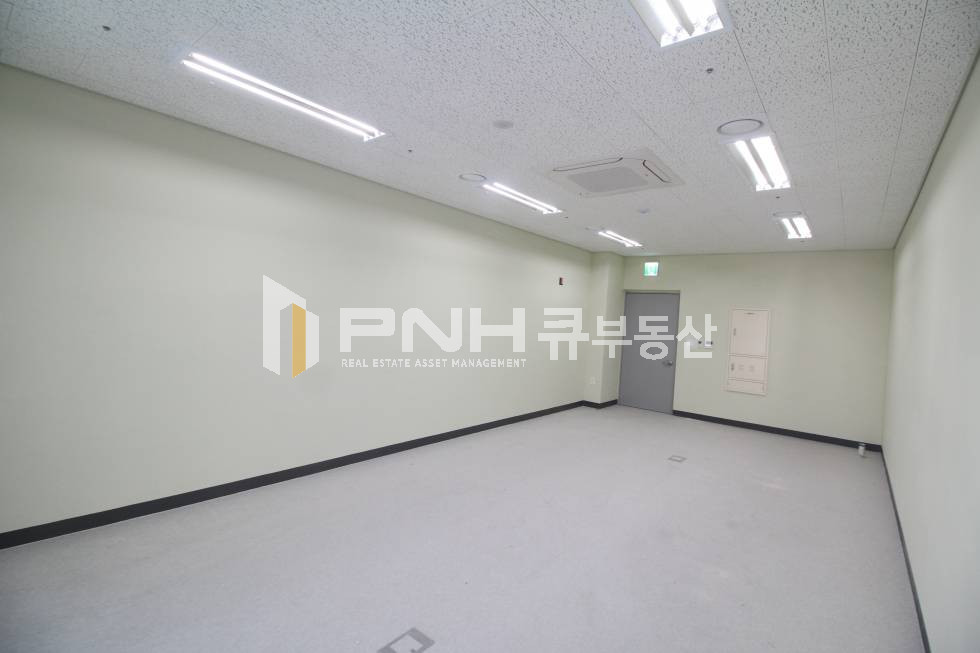 경기 안양동안구 관양동 평촌하이필드 업무지원 전용11평 소형 스타트업사무실 추천 월세 매물번호 10391 사진 5
