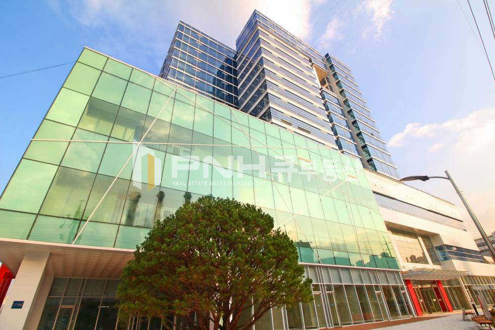 경기 안양동안구 관양동 평촌하이필드 32평 복층가능한 높은층고 월세 매물번호 10390 사진 1