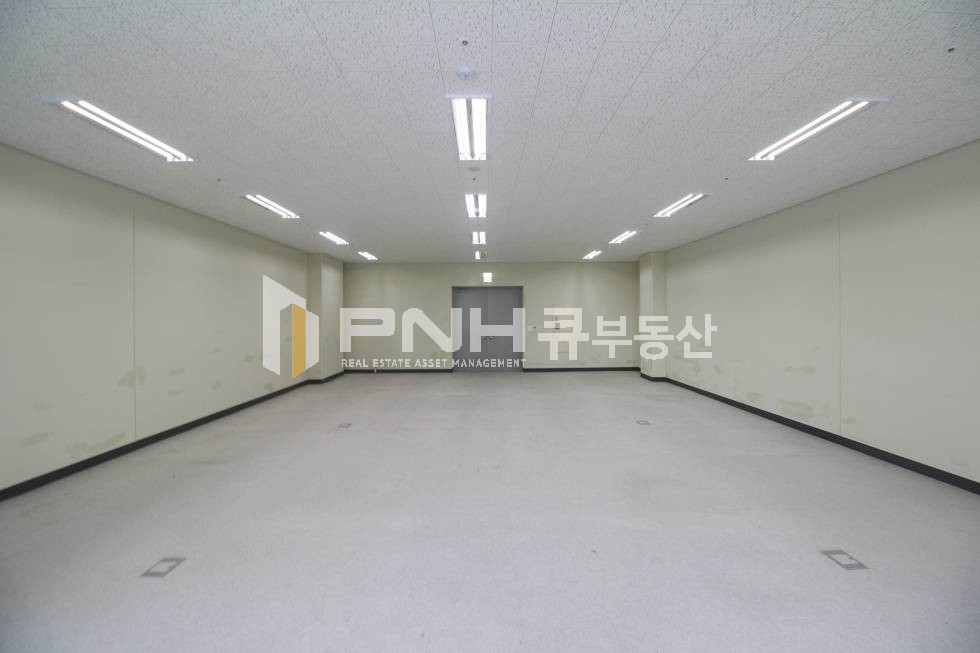 경기 안양동안구 관양동 평촌하이필드 32평 복층가능한 높은층고 월세 매물번호 10390 사진 6