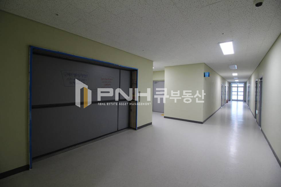 경기 안양동안구 관양동 평촌하이필드 복층가능 50평 사용도 가능! 월세 매물번호 10388 사진 8