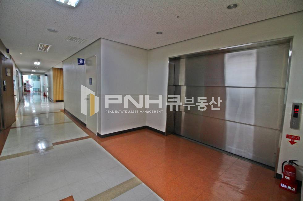 경기 안양동안구 관양동 인테리어 룸1 전용18평 추천 사무실 월세 매물번호 10372 사진 8