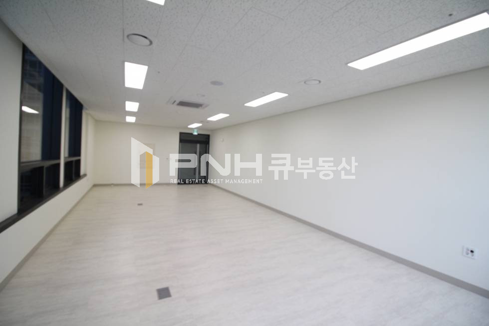 경기 안양동안구 관양동 안양금융센터 전용18평 신축사무실 월세 매물번호 10341 사진 6