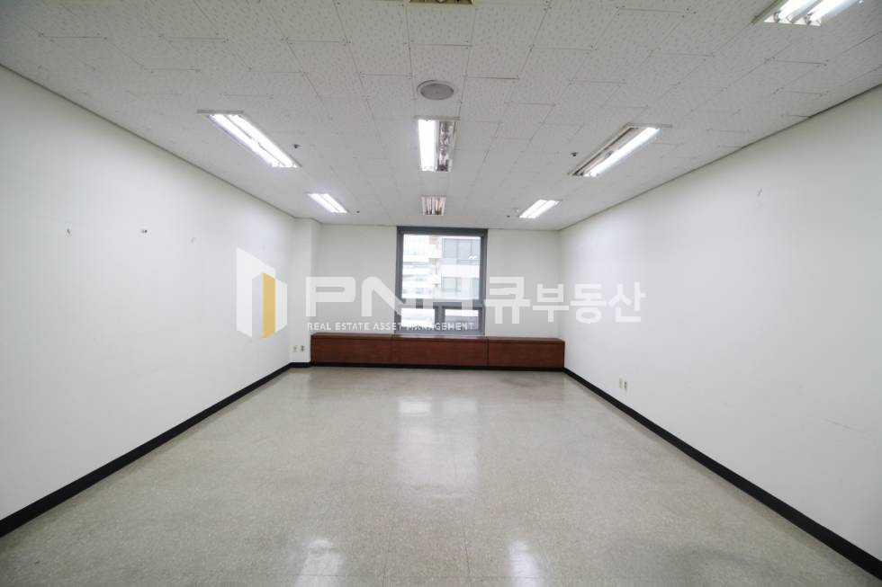 경기 안양동안구 비산동 범계역 초역세권 전용12평 깔끔한 사무실 추천 월세 매물번호 10429 사진 1