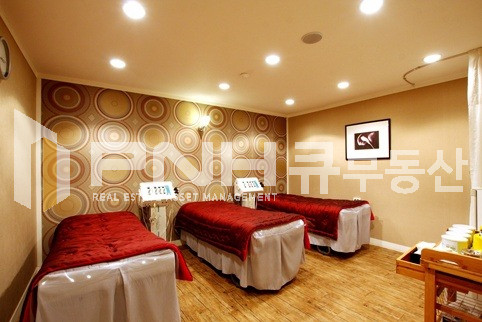 경기 안양동안구 관양동 # 역세권상가 # 실15평 # 평촌역2분 ▷뷰티샵 업종추천 월세 매물번호 10476 사진 2