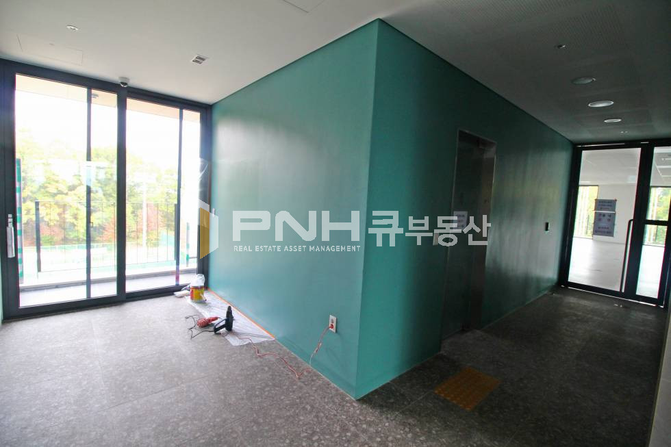 경기 안양동안구 관양동 동편마을 신축 대형사옥 전용180평 테라스부터 숲속 전망 사무실 월세 매물번호 10461 사진 10
