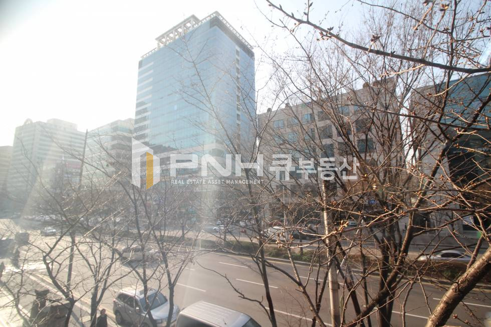 경기 안양동안구 호계동 범계역 초역세권 대형빌딩 내 사무실 전용105평 월세 매물번호 10450 사진 4