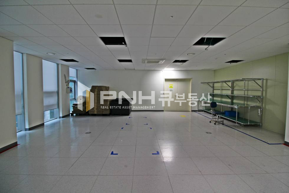 경기 안양동안구 관양동 평촌역 도보3분 스마트스퀘어 산업단지내 신축사옥 전용380평 월세 매물번호 10464 사진 4