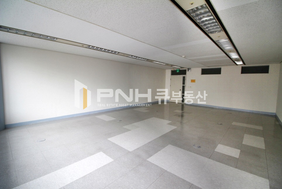 경기 안양만안구 안양동 명학역 초역세권 전용20평 깔끔한 구조 고급형 사옥내 사무실 임대 월세 매물번호 10237 사진 4