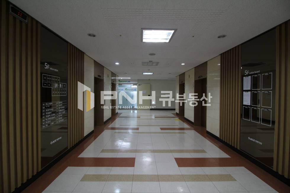 경기 안양동안구 관양동 평촌지식산업센터 룸3 냉난방기 풀인테리어 사무실임대 월세 매물번호 10565 사진 10