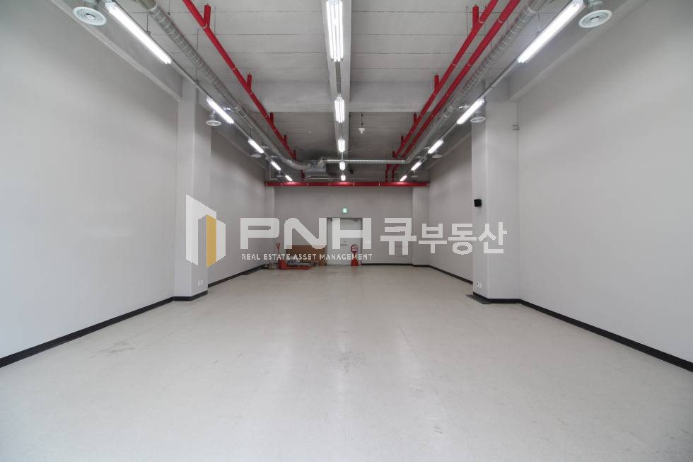 경기 안양동안구 관양동 평촌디지털엠파이어 2층 공장 또는 사무실 등 복층설비 가능한 공간 월세 매물번호 10550 사진 4
