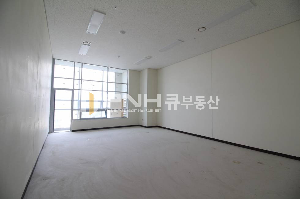 경기 군포시 당정동 에이스하이테크시티 전용18평 신축 첫입주 임대 안내 월세 매물번호 10535 사진 3