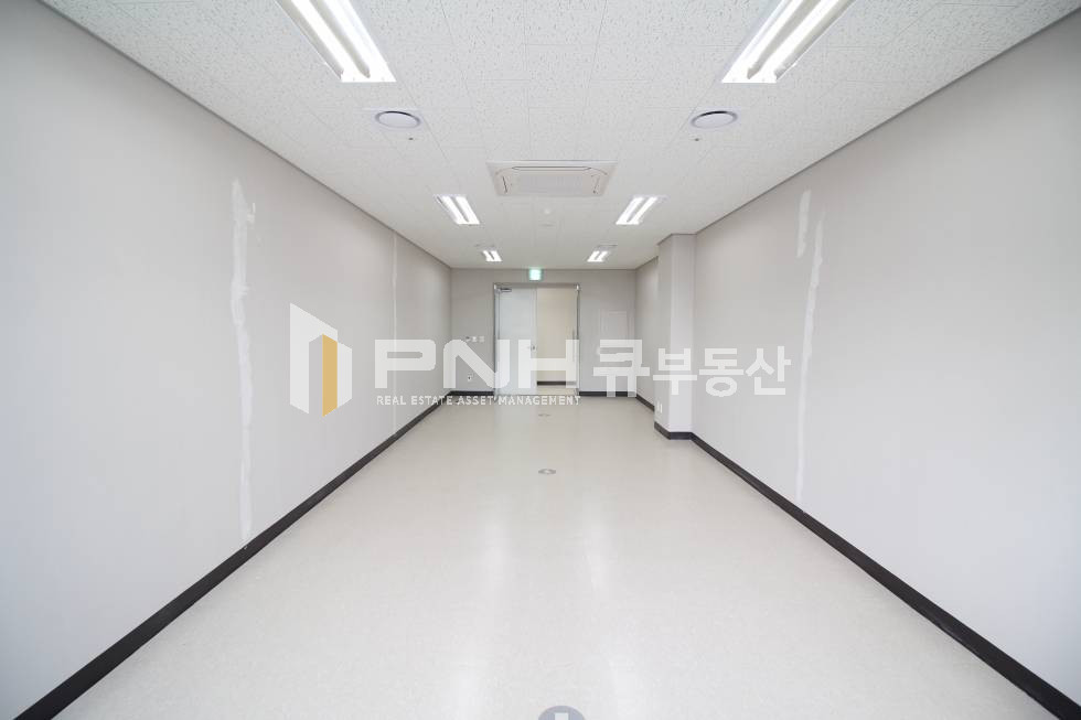 경기 안양동안구 관양동 평촌디지털엠파이어 전용13평 신축사무실 월세 매물번호 10289 사진 6