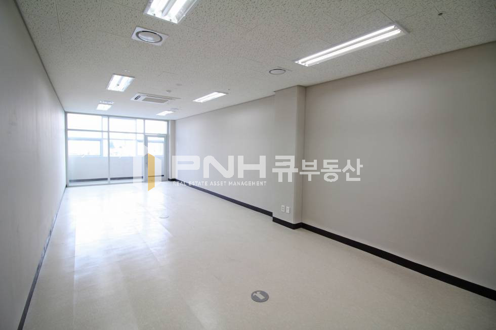 경기 안양동안구 관양동 신축아파트형공장 전용13평 소형사무실 추천 월세 매물번호 10293 사진 3