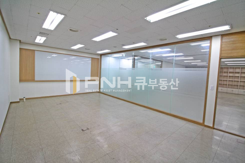 경기 안양동안구 관양동 전용75평 룸3 바로입주 가능한 사무실 월세 매물번호 10297 사진 10