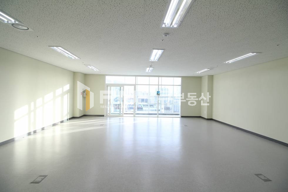 경기 안양동안구 관양동 평촌하이필드 23평 중소형 추천사무실 월세 매물번호 10365 사진 1