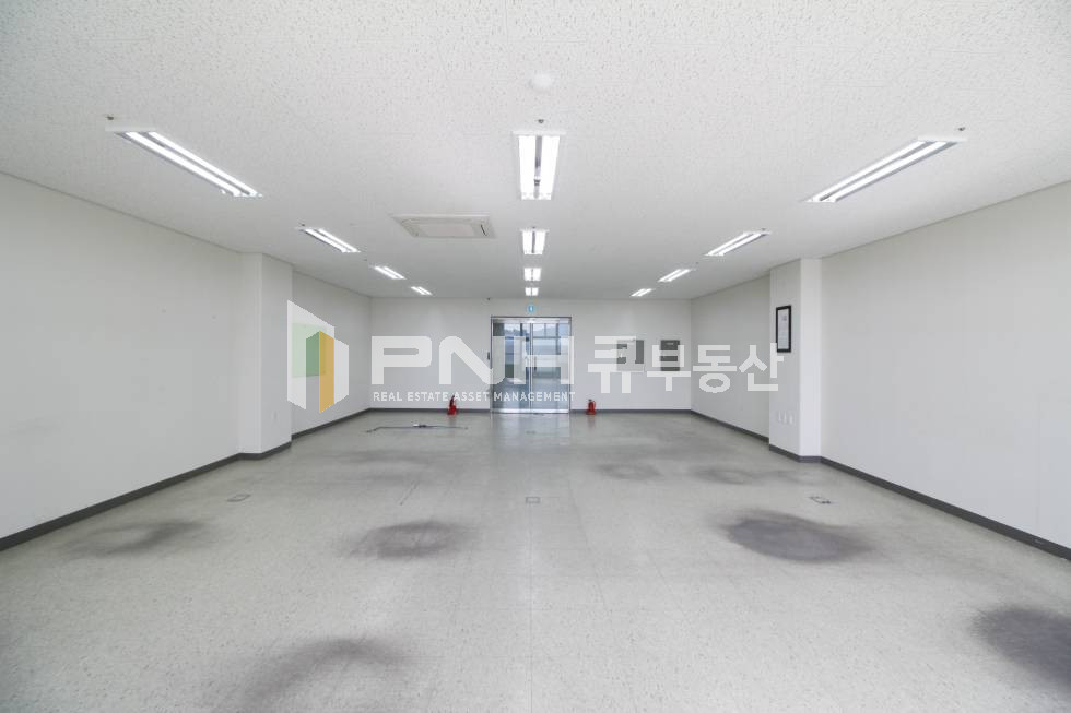 경기 의왕시 포일동 인덕원IT밸리 전용33평 숲속조망의 밝고 베란다 넓은 사무실 월세 매물번호 10472 사진 5
