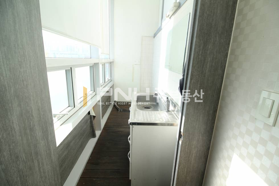 경기 안양동안구 평촌동 평촌지식산업센터 전용40평 사무실,공장 용도 사용가능한 곳 추천 월세 매물번호 10579 사진 7
