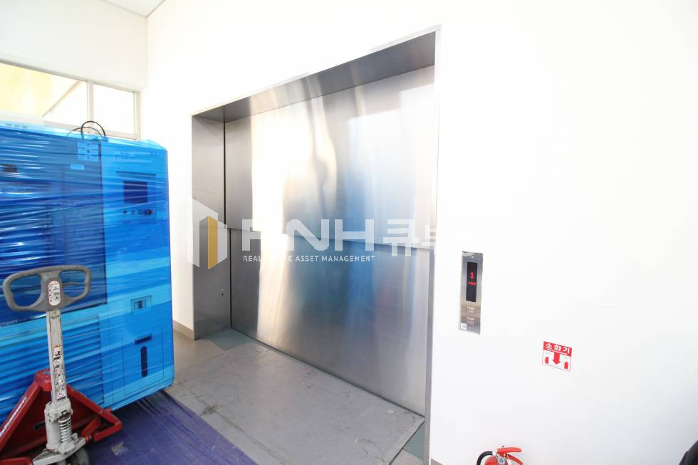 경기 안양동안구 관양동 평촌스마트스퀘어 전용1227평 3개층 전체 고급형사옥 내 사무실임대 월세 매물번호 10588 사진 10