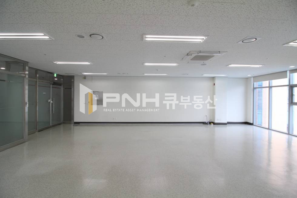 경기 안양동안구 관양동 평촌역 역세권 w에이스타워 전용24평 코너호실 사무실 냉난방기유 월세 매물번호 10590 사진 4