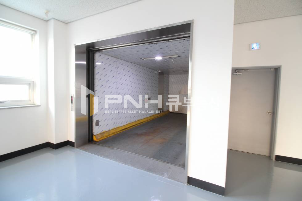 경기 군포시 금정동 금정역 초역세권 전용300평 월세 매물번호 10592 사진 3