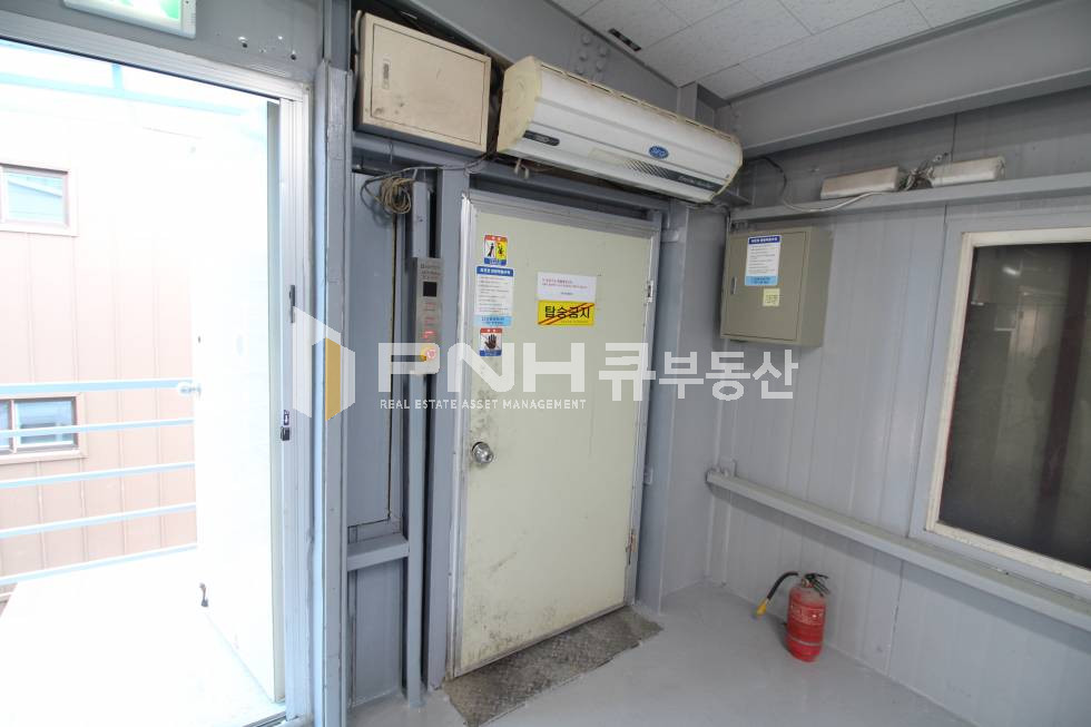 경기 안양만안구 안양동 명학역 전용130평 저렴한 대형공장 또는 사무실 추천 월세 매물번호 10613 사진 4