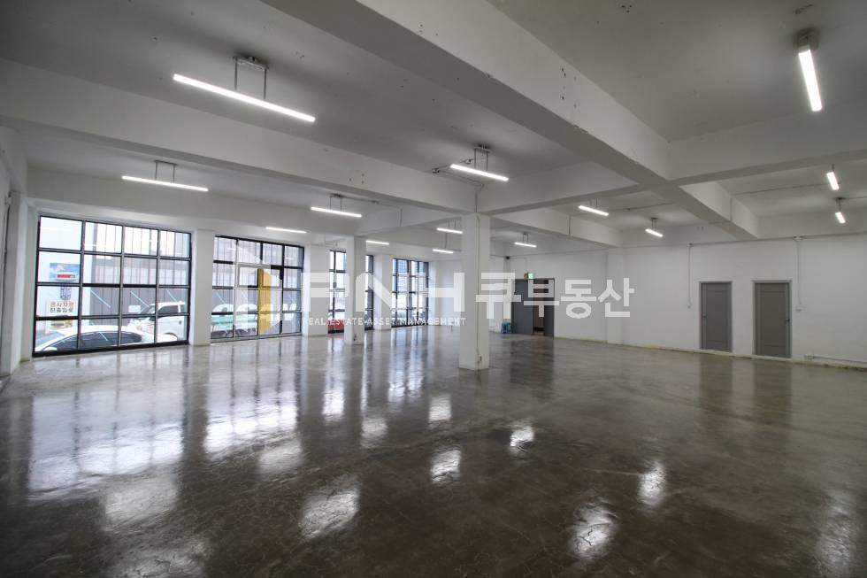 경기 안양만안구 안양동 명학역 전용130평 저렴한 대형공장 또는 사무실 추천 월세 매물번호 10614 사진 1