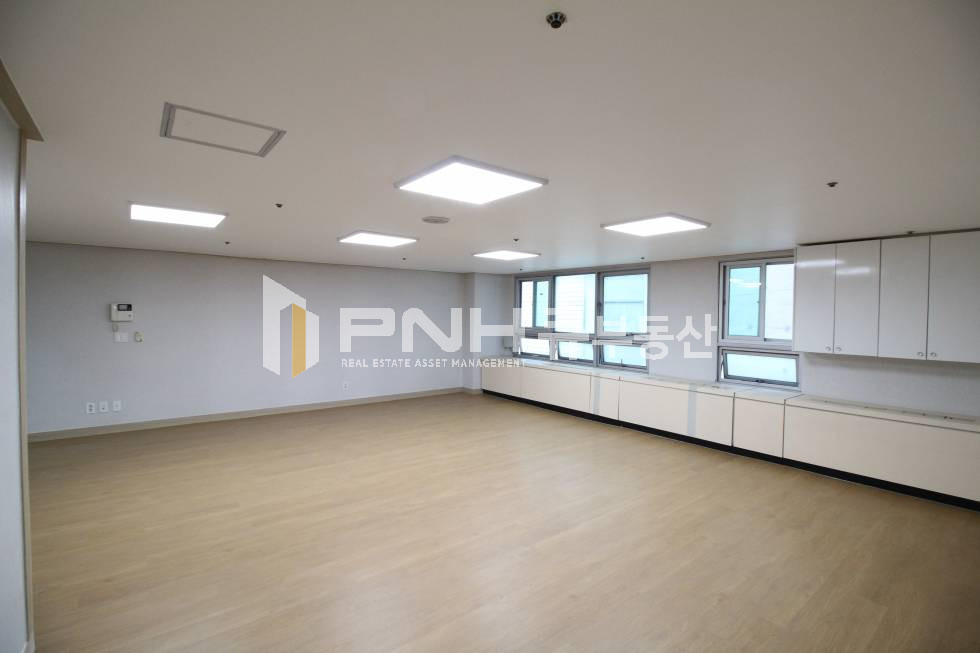 경기 안양동안구 관양동 인덕원역 도보1분 전용22평 초역세권 사무실 임대 월세 매물번호 10637 사진 7