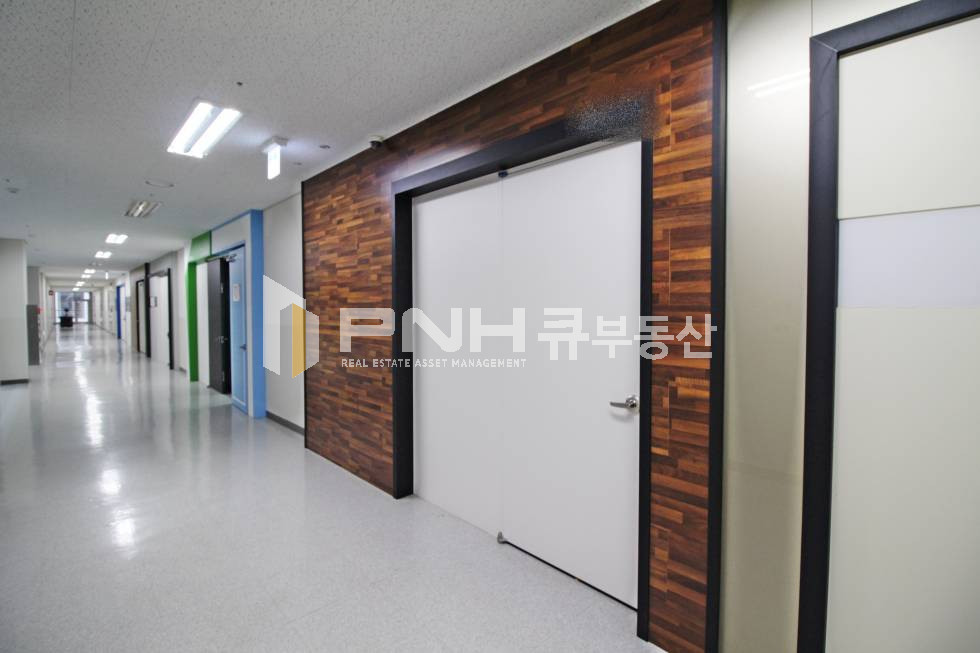 경기 의왕시 포일동 인덕원역 인근 전용17평 룸1, 냉난방기, 베란다 풀인테리어 사무실임대 월세 매물번호 10639 사진 9