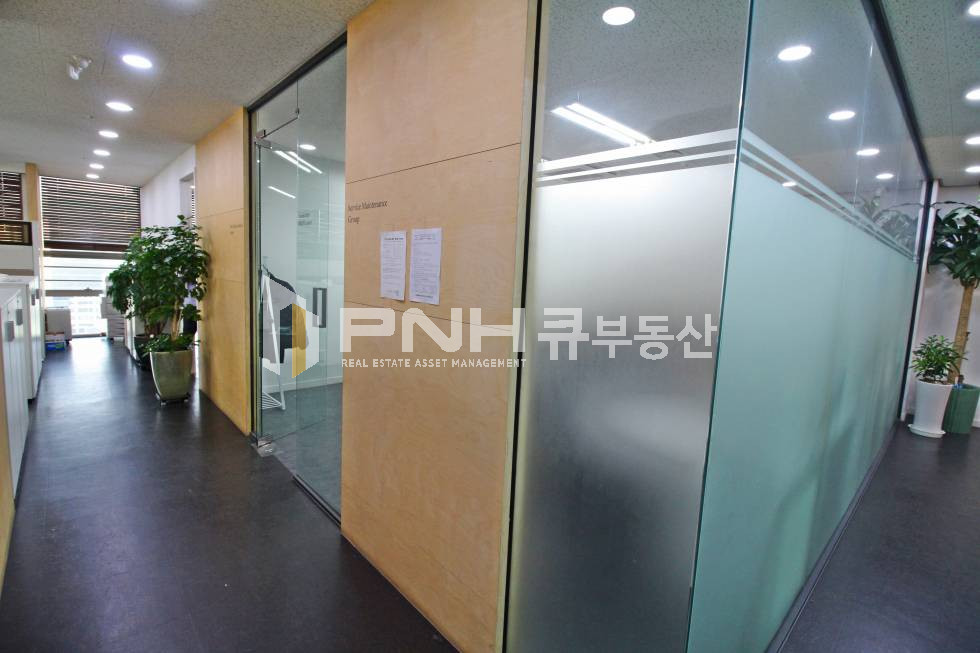경기 안양동안구 관양동 인테리어 A급 전용58평 룸4 고급형 사무실 월세 매물번호 10367 사진 6