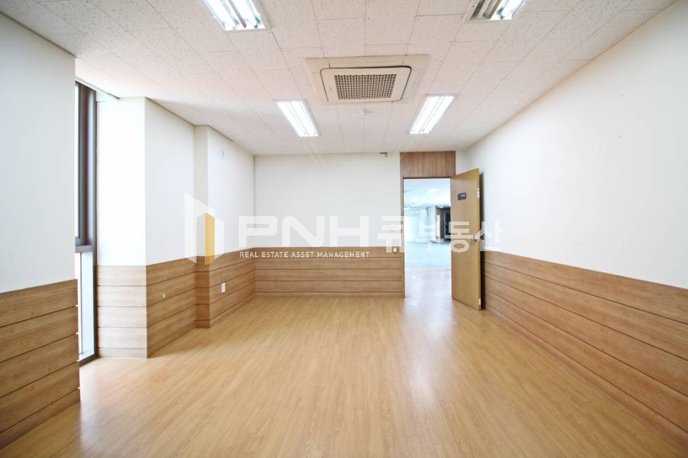 경기 안양동안구 관양동 동편마을 신축급 전용83평 인테리어 룸3 냉난방기 시설 최고의 사무실 임대 월세 매물번호 10654 사진 9