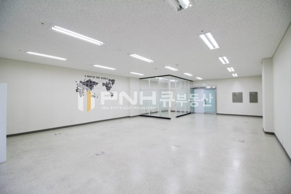 경기 의왕시 포일동 인덕원역 인근 전용32p 인테리어 룸1 개 갖춘 가성비 좋은 사무실 추천 월세 매물번호 10665 사진 3