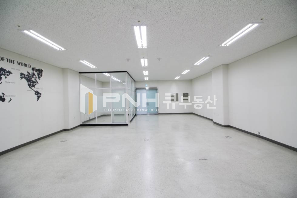 경기 의왕시 포일동 인덕원역 인근 전용32p 인테리어 룸1 개 갖춘 가성비 좋은 사무실 추천 월세 매물번호 10665 사진 4